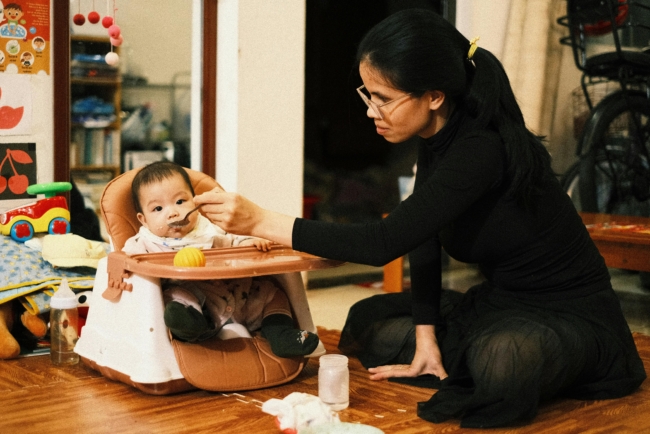 Bien choisir les petits pots de bébé : les bons réflexes à adopter