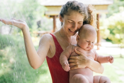 Comment faire face à la chaleur avec bébé ? Les conseils de Potpotam